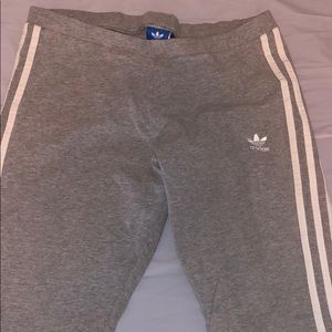 Grey active leggings